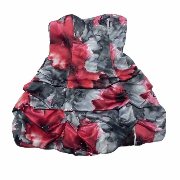 JUMP Apparel Bubble Hem Strapless Floral Dress - Picture 9 of 12